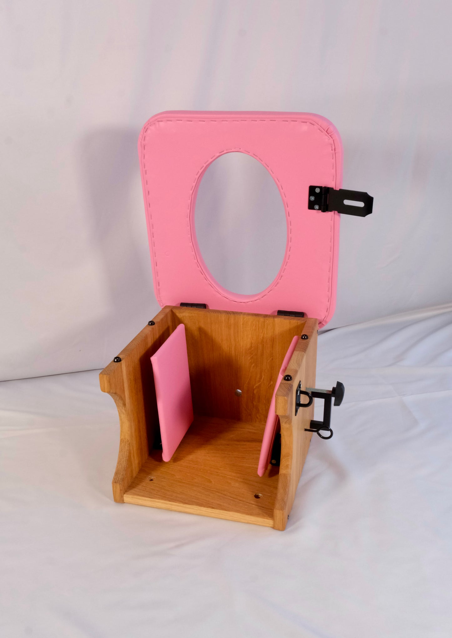 New Smother Box Queening Chair - Solid Oak