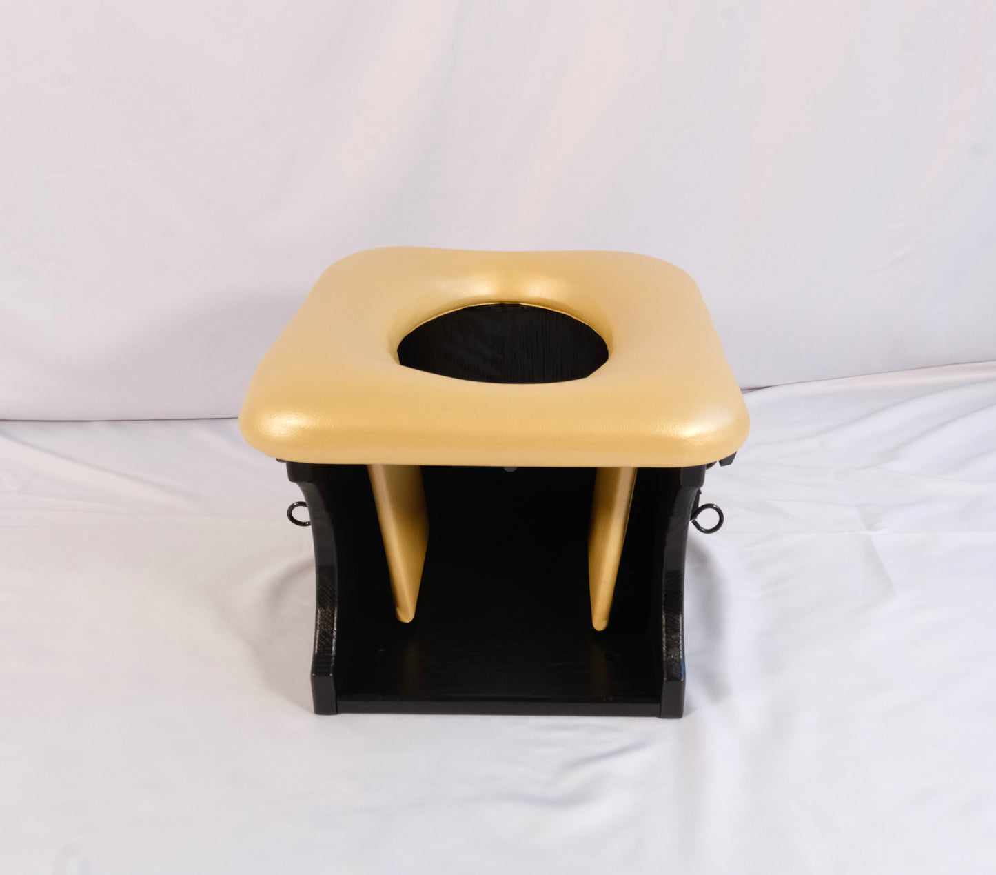 Custom Colour Queening Chair