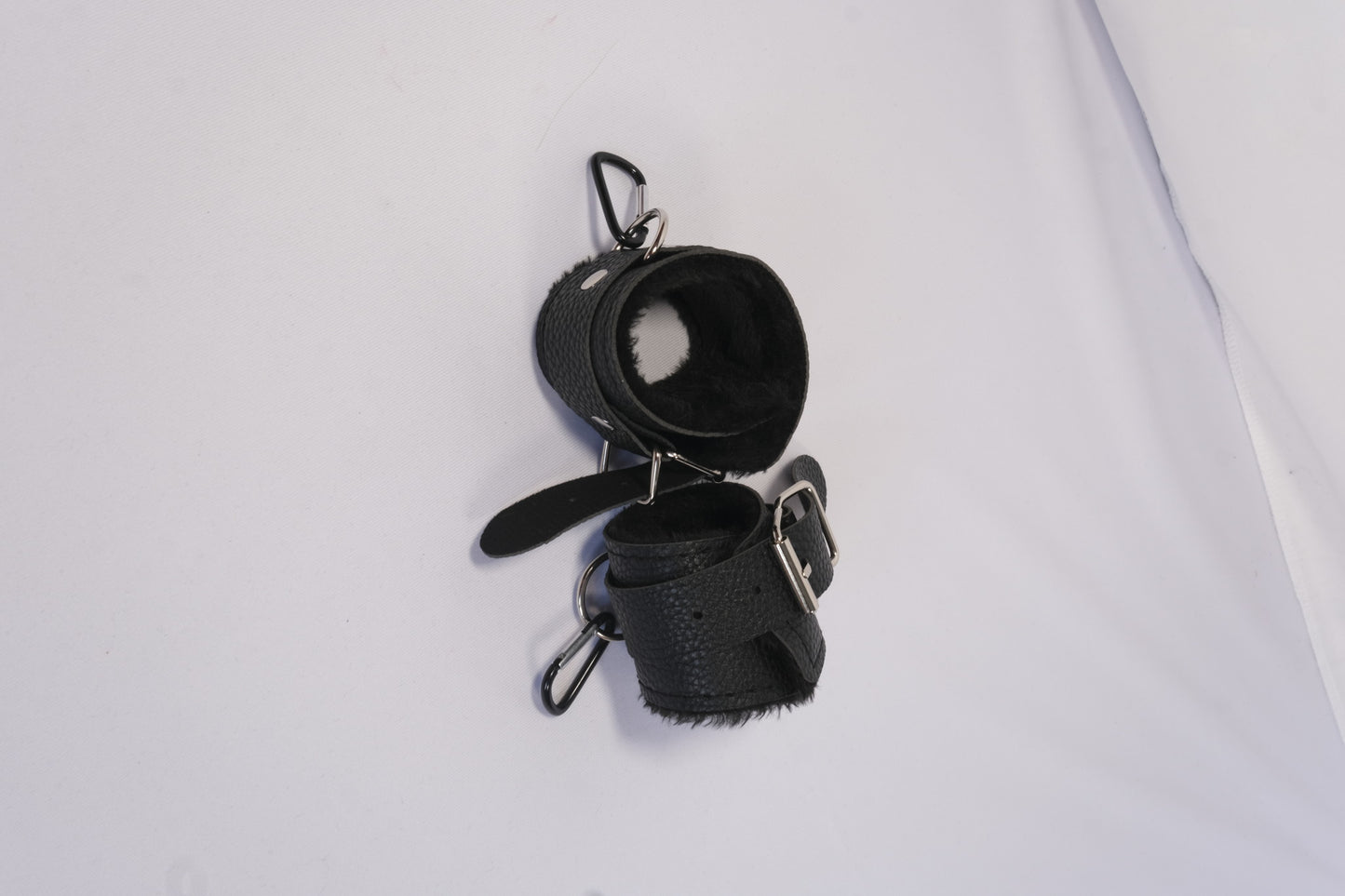 Black Leather Hand Bondage Set